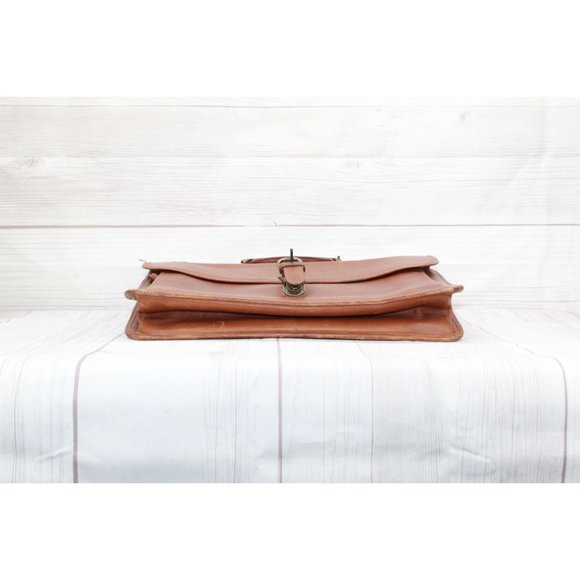 Vintage LL Bean Brown Leather Flap Close Crossbody Messenger Crossbody Bag - Picture 8 of 10